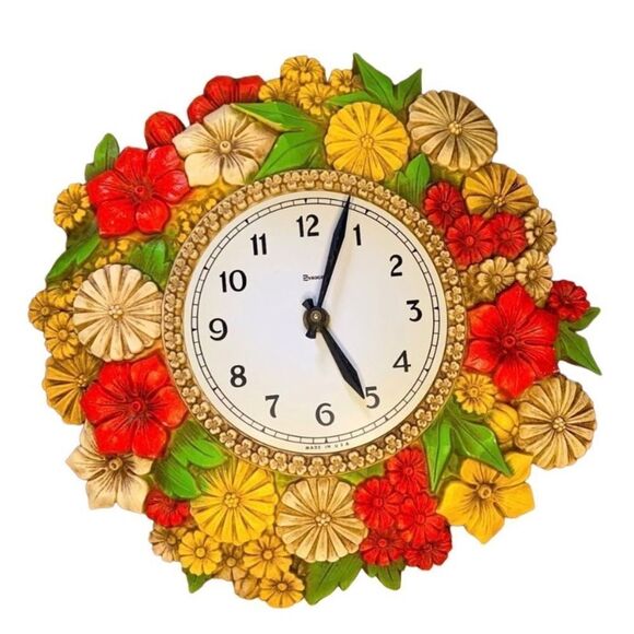 Other - Vintage 1975 Floral Clock by Syroco Made in the USA